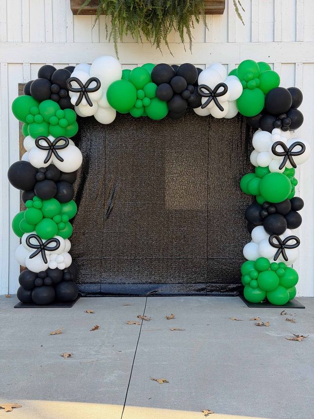Glam Jam Balloon Arch