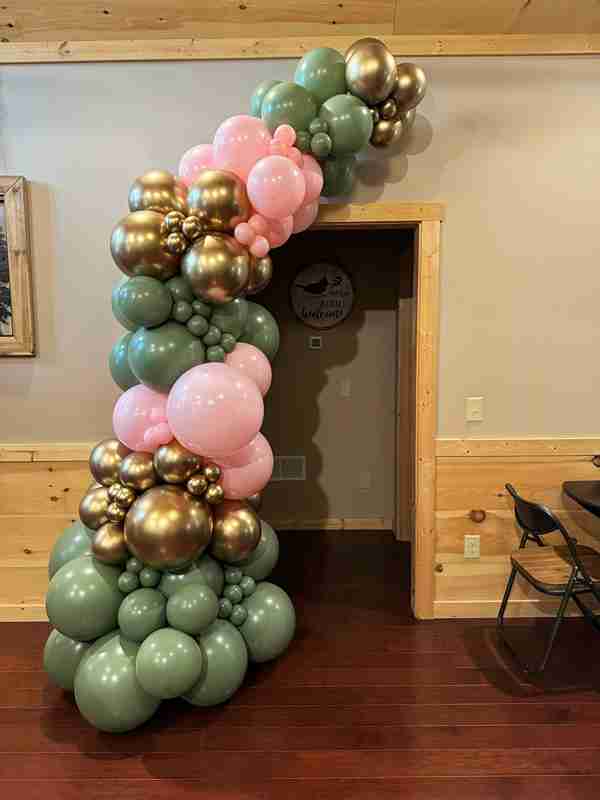 Organic balloon garland for a baby shower